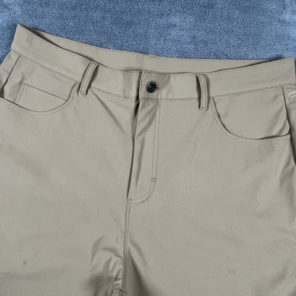Fabletics Mens High Side Chino Pant 34x32 Khaki Beige Classic Stretch Zip Pocket